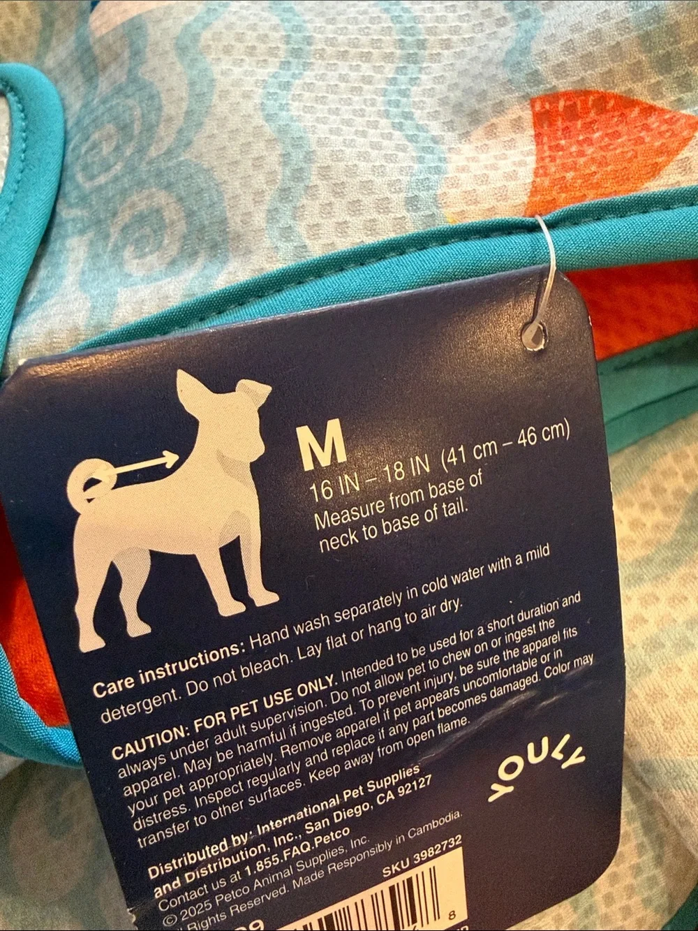 NWT Youly Various Sizes Dog Beach Bum Cooling Vest - Blue with Beach Ball Print